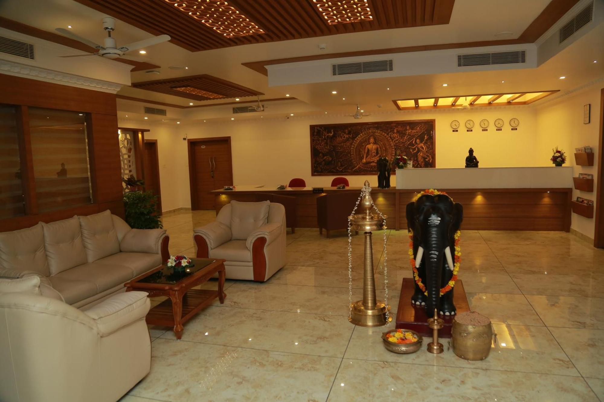 Hotel Savera Park Thrissur Εξωτερικό φωτογραφία